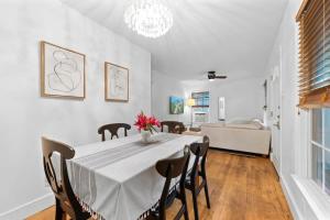 Quaint 3 Bedroom House with Huge Yard