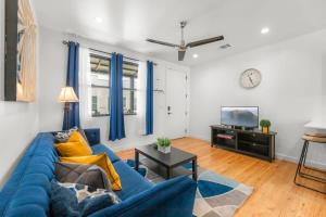 Modern Condo with Parking - B