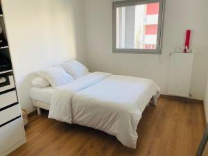 Spacious Near Center Terrace et Parking