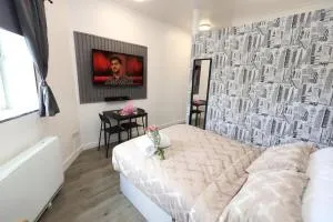 VR Apartments - Kings Park