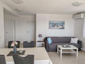 Apartments Oleander Lovrečica-residence with pool