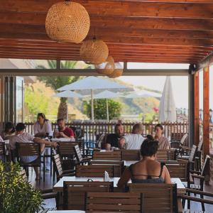 Karos Hotel Llaman