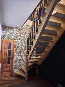 Карпатський двір