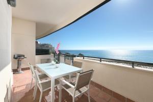 Penthouse Sea view 3Bed Cosmo Beach