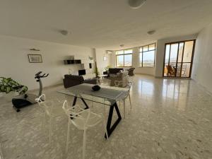 Sea view 2 bedroom apartment