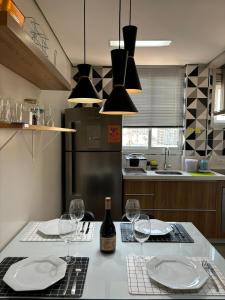 Apê Completo em Santa Cecília com AC | Delfhy