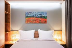 Clio - Newly renovated Home with Parking