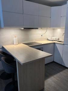 Cozy Apartment - Terrace and Pools