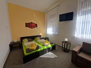 Pension Am Steinberg - Bobbau