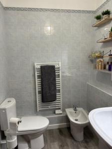 Appartements Magnifique 2 pieces, Clim, parking , wifi : photos des chambres