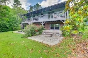 Kingston Home with Shared Pool - 23 Mi to LakePoint! - Kingston