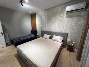 Tirana Blloku apartment