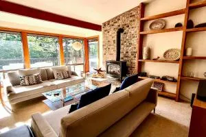 Raven Tree - West Sound