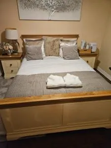 Elite Room at New Forest Village - Lofthouse