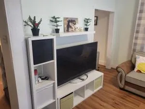 Comfy Home - Walton on the Hill