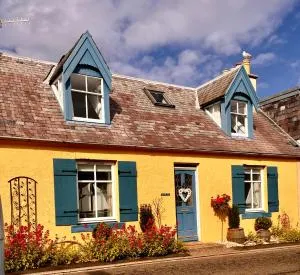 Romantic luxury Cottage right next to the ocean - Saint Abbs