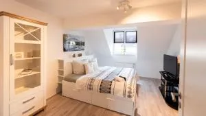 MD-6 Buckau Karl-Schmidt-Strasse 22 Appartement Top Ausstattung - Smart TV - 2Schlafzimmer -5 Min zum Zentrum - Gartenstadt Hopfengarten