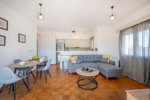 City Calm House