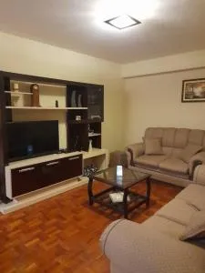 Departamento 1 habitación cama doble - Sacaba