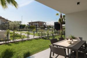 palm easy sirmione luxury