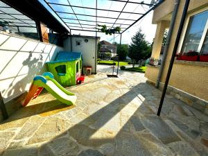 Single Apartment Elit