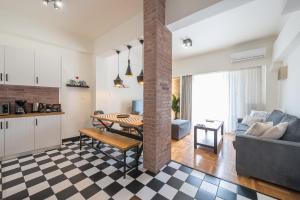 Quiet Embassy Suite by CloudKeys