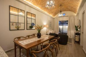 Casa Olivo con Aire Acondicionado en Sala y Comedor