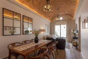 Casa Olivo con Aire Acondicionado en Sala y Comedor
