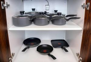 Empire State View - Luxury Apt - Shuttle to NYC