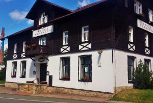 3 gwiazdkowy hotel Hotel Karolína Harrachov Czechy