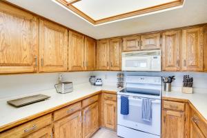 Ski and Explore Brian Head Condo with Indoor Pool!