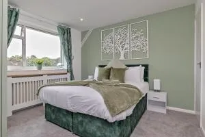 Supreme Luxury Apartment-Close to Airport-Free Parking - Hexton