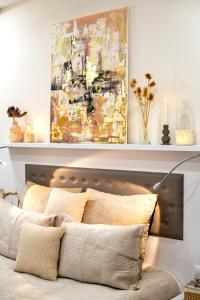 Fountain Vista Luxury Residence by AESTHAVEN