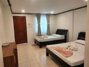 D Elmers Resort and Convention Hotel