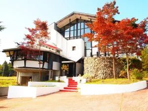 The Phat House - Otari