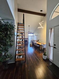 Peaceful Living in Every Room - 4hvězdičkové hotely ve městě Tempe