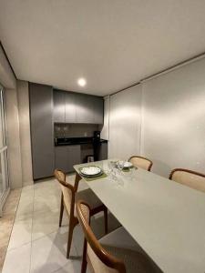 Apto Novo no Brooklin com Ar e Garagem