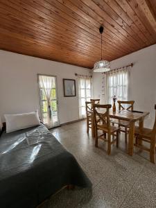 La Casita de los Cholis