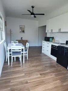 Luxury Stay in Hervey Bay - River Heads