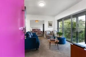 InnThePink Apartment on Lake Edge Queenstown - 皇后镇