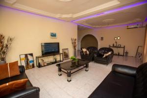 JesLuv Lodge - West Hills Mall, Accra