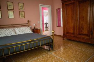 La casa di Giulia, trilocale con balcone e giardino