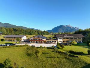 Hotel Hanauerlehen - ruhige & zentrale Top-Lage - mit Schwimmbad, Sauna, Parkplätze & Café - bayerischer Familienbetrieb