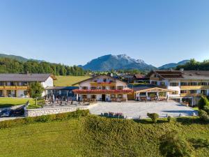 Hotel Hanauerlehen - ruhige & zentrale Top-Lage - mit Schwimmbad, Sauna, Parkplätze & Café - bayerischer Familienbetrieb