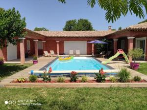 Appartements Location Lei parpaioun Salernes piscine privee : photos des chambres