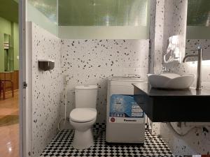 Phòng 4 Người (Quadruple Room)