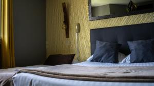 Hotel Parc Adelie - Logis Hotels : Chambre Triple