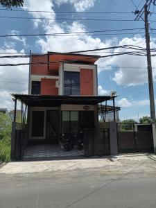 Homestay Elea by Adiputra