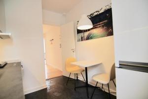 Refurbished studio with a balcony - 151