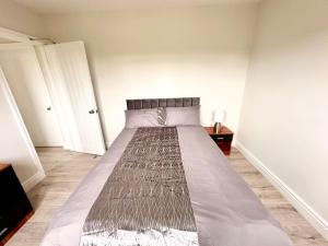 5 bed property in SE12